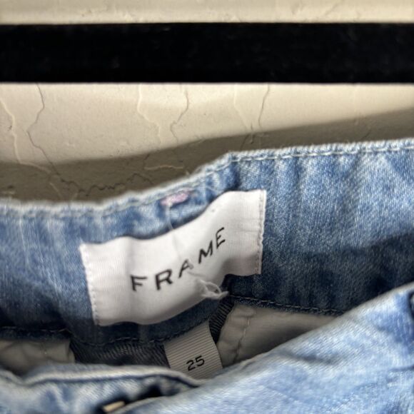 FRAME Relaxed Straight Cargo Jeans - Picture 3 of 7